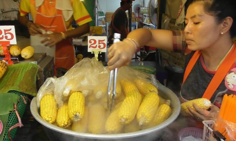 Thai Roasted Corn | Soft & Healthy | Street Food Jomtien Beach Night Market | 25 Bhat Per Piece