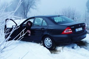 Ultimate IDIOTS Car & Truck DRIVERS, Extreme FUNNY Winter DRIVING FAILS February 2017,Cars Fail #542