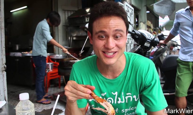 Unique Saigon Street Food - Waterfall Fried Chicken!