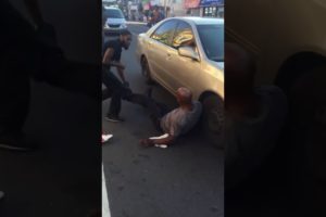 West Philly hood fight couple jumps oldhead