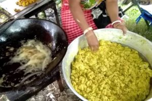 Chicken Pakoda Preparation | Crispy Indian Street Food | Best Snack With Tea or Coffee | Food Lovers