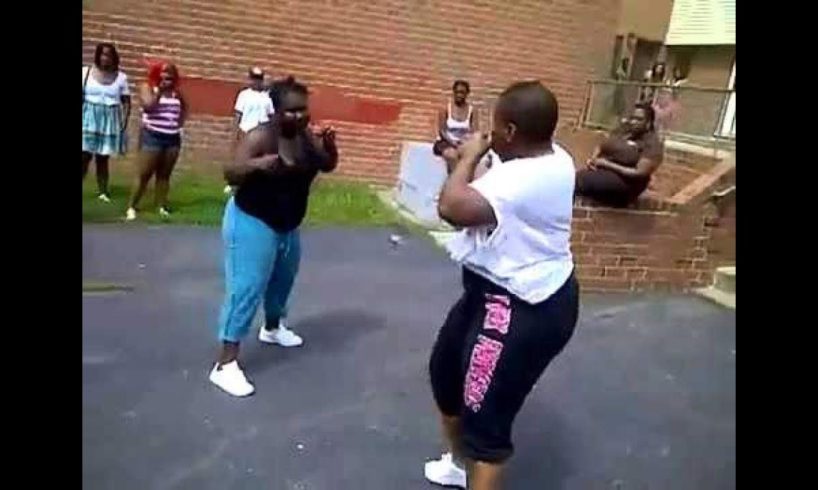 FUNNY HOOD FIGHTS