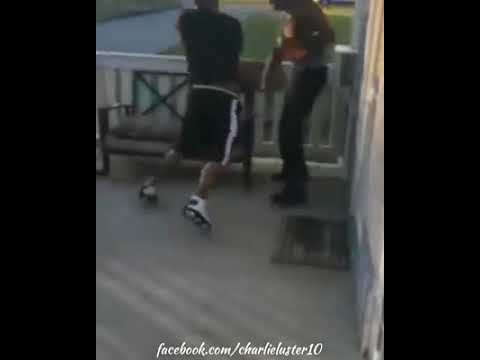 Hood fight Bro got hands
