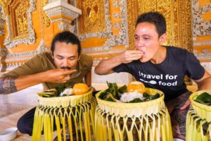 Royal Balinese Food - AMAZING INDONESIAN FOOD at The Palace in Bali, Indonesia!