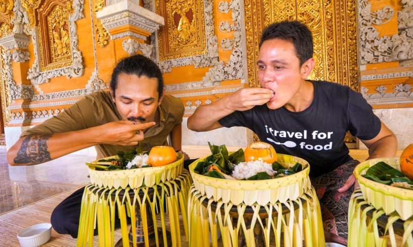 Royal Balinese Food - AMAZING INDONESIAN FOOD at The Palace in Bali, Indonesia!