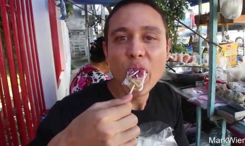 Thai Desserts: Tasting Sweets From a Dessert Cart