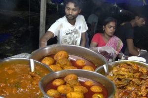 Indian Couple Working with a lot of Effort | Garam Roti with Chili Chicken @ 80 rs Plate