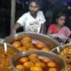 Indian Couple Working with a lot of Effort | Garam Roti with Chili Chicken @ 80 rs Plate