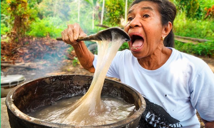 Papua's Bizarre Sticky Food Staple!!! STREET FOOD in Jayapura, West Papua!!!