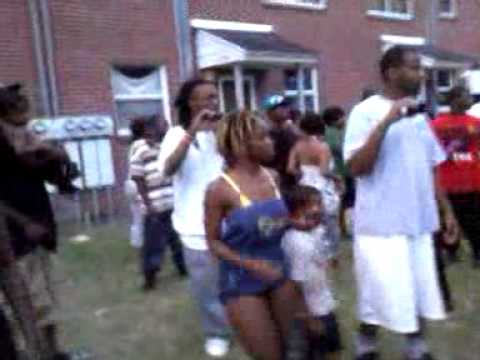 Valdosta ga. Hood fight