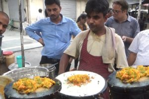 Bengali Office People Enjoying Street Food | Garma Garam Dosa on Kolkata Street