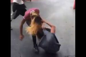 Girls hood fight 2019