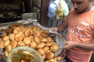 Gouri Sankar Kachori Wale Ki Purani Masoor Dukan | Indian Street Food Varanasi