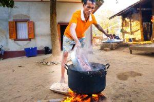 Village Food in Laos - SPICY CHILI WOOD and AUTHENTIC KHMU FOOD in Luang Prabang!