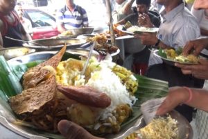 World Record Low Budget Meal | Rice with 7 to 8 menus Only 25 rs ( $ 0.35 ) - Street Food Kolkata