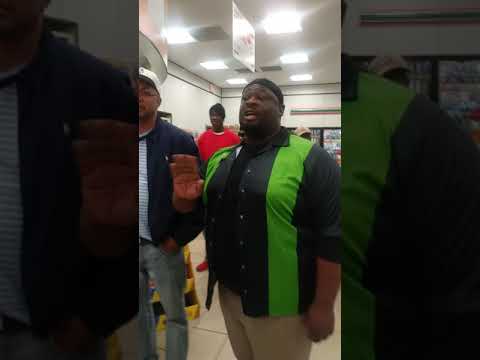 7-Eleven Gastaion It gose down "Hood Fights" Everyday #charlotte