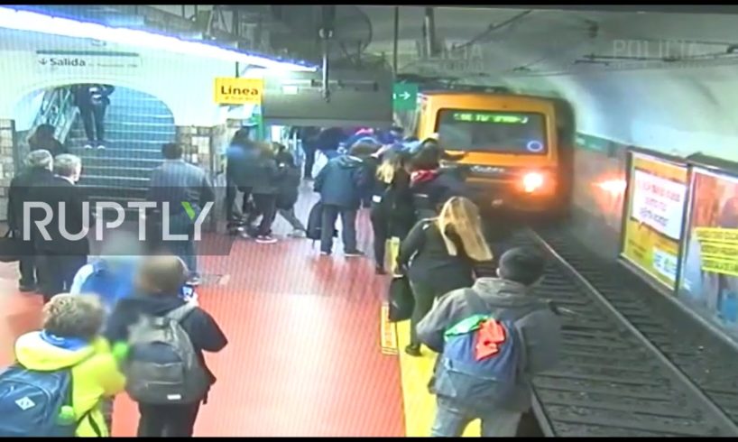 Argentina {Napthalite} Woman near death experience on Buenos Aires subway tracks