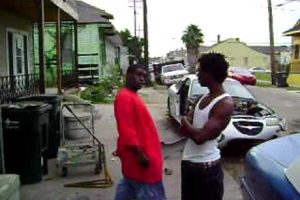 CRAZY Hood FIGHT !