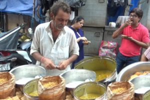 Chilla Dosa - Dahi Vada & Pav Bhajji - Kolkata Bara Bazar Street Food