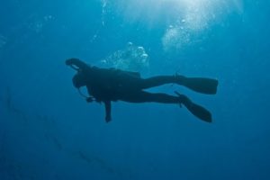 Diver Records His Own Death as He Sinks to The Ocean Floor