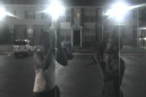 HOOD FIGHT EASTSIDE OF CHARLOTTE 1 PUNCH KNOCK OUT CHEZZY BOY T.V