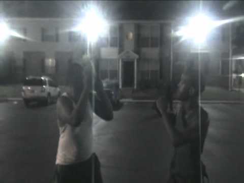 HOOD FIGHT EASTSIDE OF CHARLOTTE 1 PUNCH KNOCK OUT CHEZZY BOY T.V