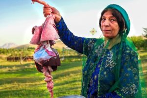 Iran Nomad Feast!!! Feeding 3000 People in EPIC Nomad Tradition!!