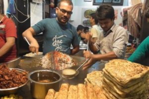 It's Time for Fast Food in Mumbai | Marhaba Fast Food Center | Baida Roti /Mutton Brain Fry /Chicken