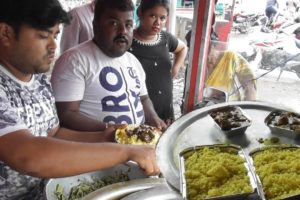 Dad & Two Brothers Maintained All - Mantu Dar Biryani - Fried Rice with Duck Curry @ 150 rs Plate