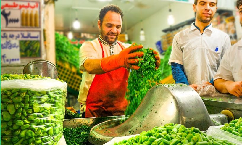 IMPOSSIBLE Dinner in Iran!!! Home-Cooked Ghormeh Sabzi, the National Dish of Iran!!!