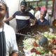 Popular Non Veg Eating Point Amritsar - Gobi Chili Chicken with Naan Paratha - Punjab Street Food