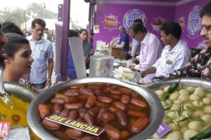World Famous Rasgolla / Langcha - Kolkata People Enjoying Ahare Bangla Food Festival 2019
