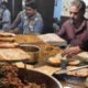 Crazy Fast Food in Mumbai - Hundreds Baida Roti /Mutton Roll Finished within an Hour