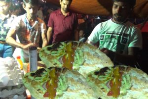 Expert Egg Roll Dada ( Bro ) Selling Anda Roll @ 30 rs- Indian Village Street Food