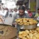 Old Delhi Ka Famous Halwa Puri - 4 Piece @ 20 rs ( $ 0.28 ) - Delhi Chandni Chowk Street Food