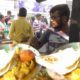Cheap Railway Platform Breakfast - 2 Paratha with Potato Soybean Curry @ 10 rs ( $ 0 14 )  Only