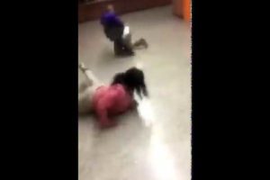 Funniest High school Fight ( Slippery Fight)