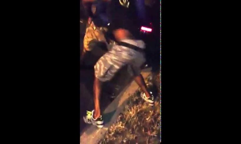 Hood Fights! - Delaware - Ghetto dude gets Rocked!