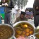 Munna Bhai Ka 2 Roti & Sabji @ 10 Only Only - Footpath Street Food - Indian Street Food
