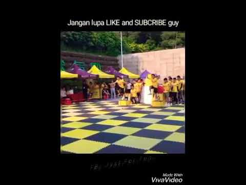 PEOPLE ARE AWESOME NEW !!!