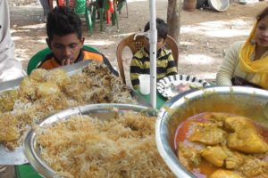 Picnic Eating Show 2020 - Chicken Biryani with Chicken Chaap - Street Food Loves You