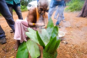 Rare Tribal Food in India!! Amazing Leaf Basket Cooking! | Kerala, India