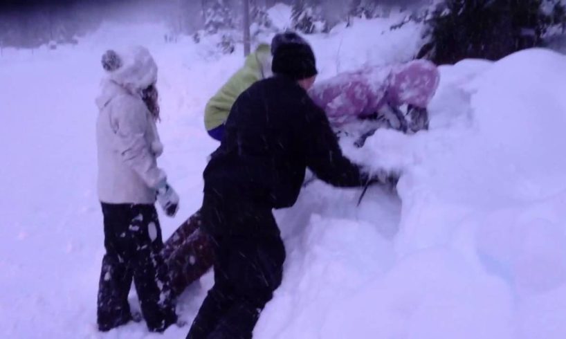 Snow fight at Mt Hood