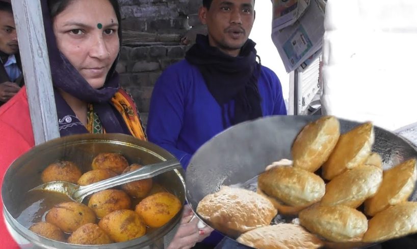 Bengali Husband Wife Working together to maintain their family - 3 Piece Dal Puri @ 10 rs Only