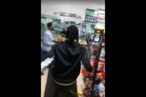 Hood fight in Milwaukee gas station