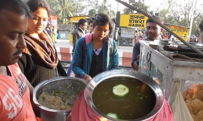 Indian Rail Station Panipuri - 6 piece @ 10 rs - Best Indian Street Food
