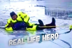 Rescue Dog was fell In Icy Water - Caught On Camera