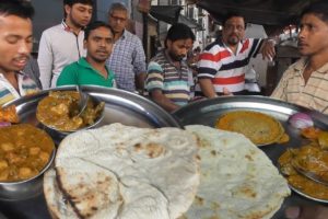 Best Place To Eat Pure Veg Food In Kolkata - 2 Naan Roti with Two Curry @ 38 rs Only