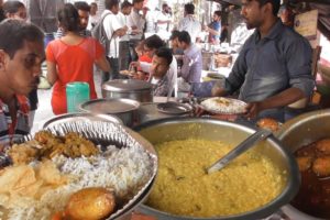 Best Place to Eat Veg Rice Thali in Kolkata - Only 25 rs Plate - Indian Street Food