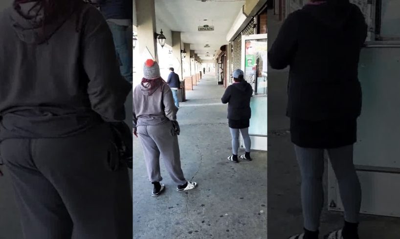 Hood stores fight Philadelphia lol?? they both are allowed to be open